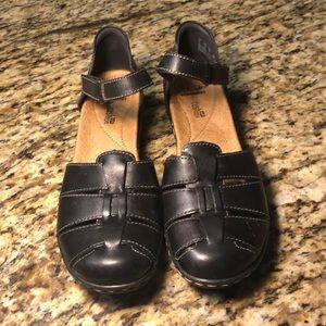 CLARK’S COLLECTION 7.5